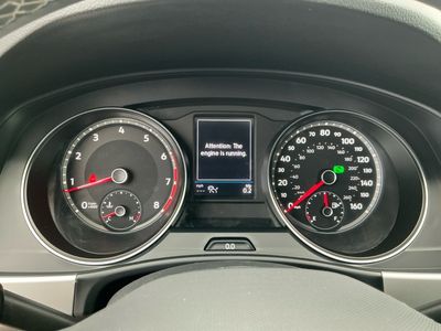 2021 Volkswagen Atlas — engine compartment view