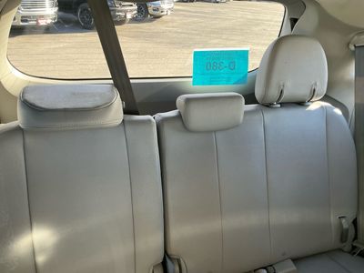2018 Toyota Sienna — photo 14 view