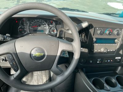 2025 Chevrolet Express Commercial Cutaway - Photo 6