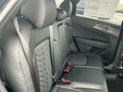 2026 Kia Sportage — photo 9 view