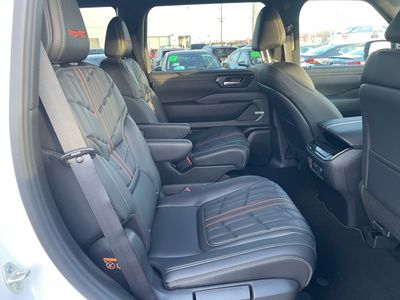 2026 Nissan Armada — photo 7 view
