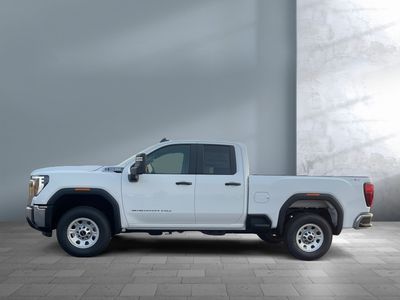 2025 GMC Sierra 2500HD — detail view