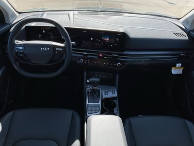 2026 Kia Sportage — photo 8 view