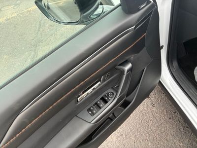 2026 Mazda CX-50 Hybrid — photo 8 view