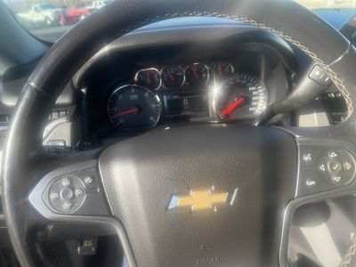 2015 Chevrolet Suburban — photo 13 view