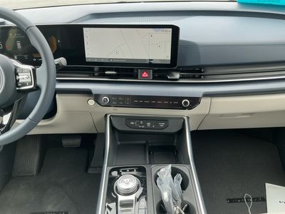 2026 Kia Carnival Hybrid - Photo 9