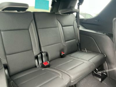 2026 Chevrolet Tahoe — photo 8 view