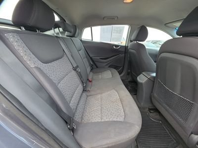 2019 Hyundai Ioniq Hybrid - Photo 11