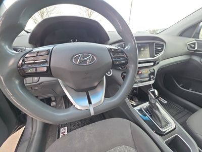 2019 Hyundai Ioniq Hybrid - Photo 13