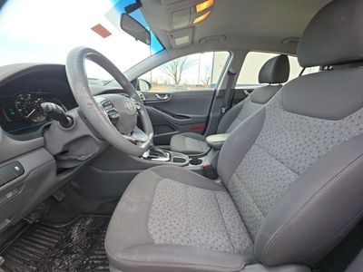 2019 Hyundai Ioniq Hybrid - Photo 15