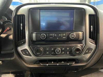 2015 Chevrolet Silverado 1500 — photo 13 view