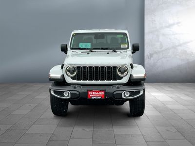 2026 Jeep Gladiator — side profile view