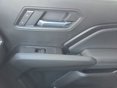2026 GMC Canyon — photo 13 view