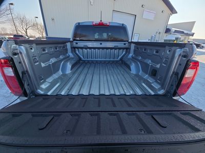 2026 GMC Canyon — photo 7 view