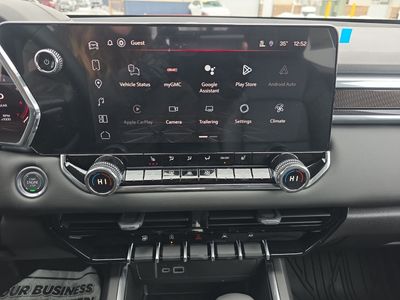 2026 GMC Canyon — photo 11 view