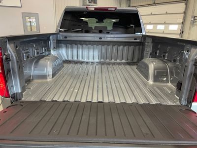 2025 Chevrolet Silverado 1500 — photo 9 view