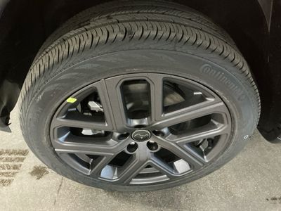 2026 Jeep Compass — photo 9 view