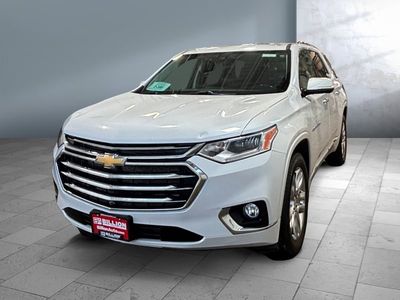 2020 Chevrolet Traverse — front three-quarter view