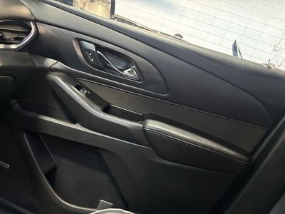 2020 Chevrolet Traverse — photo 9 view