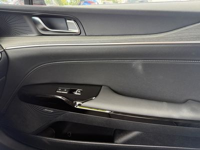 2026 Kia K5 - Photo 9
