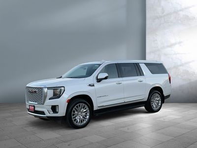 2024 GMC Yukon XL - Photo 2