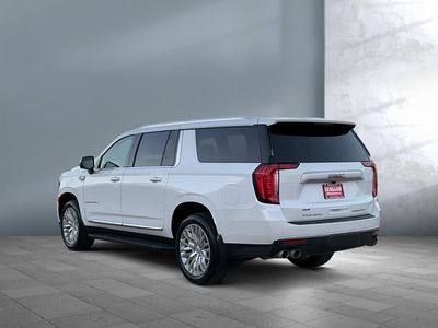 2024 GMC Yukon XL - Photo 4