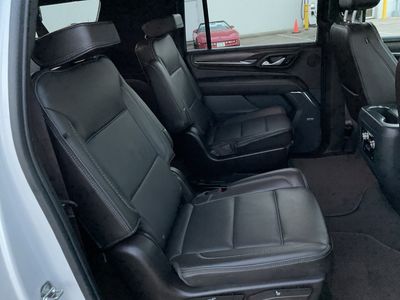 2024 GMC Yukon XL - Photo 7