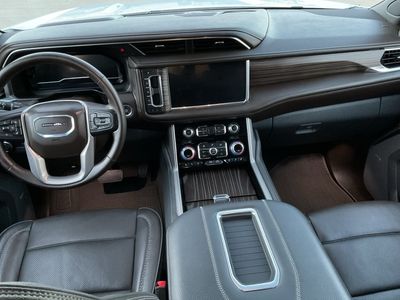 2024 GMC Yukon XL - Photo 10