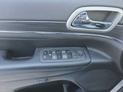 2022 Jeep Grand Cherokee WK — photo 11 view