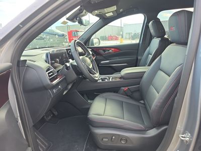 2026 Chevrolet Traverse - Photo 10