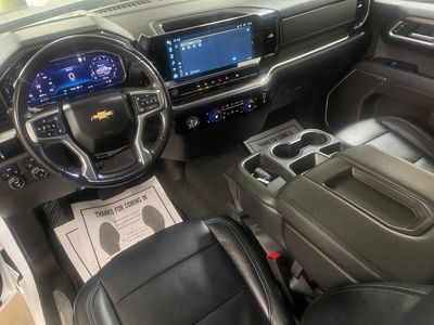 2022 Chevrolet Silverado 1500 — photo 13 view