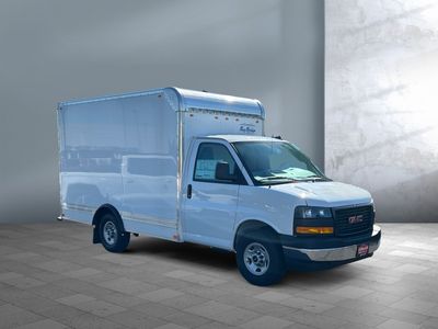 2025 GMC Savana Commercial Cutaway — side profile view