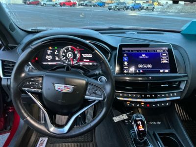 2023 Cadillac CT5 — photo 10 view