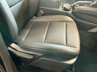 2026 Chevrolet Colorado — photo 13 view