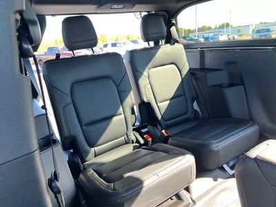 2024 Ford Bronco — photo 12 view