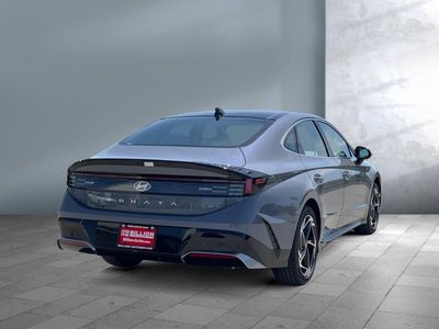 2025 Hyundai Sonata - Photo 4