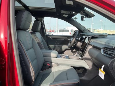 2026 GMC Acadia — photo 13 view