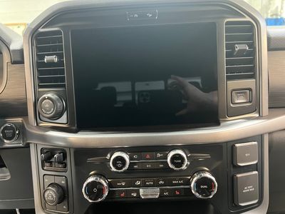 2026 Ford F-150 — photo 9 view