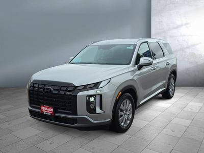 2025 Hyundai Palisade — front three-quarter view