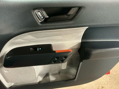 2022 Ford Maverick — detail view