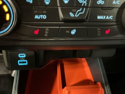 2022 Ford Maverick — photo 9 view