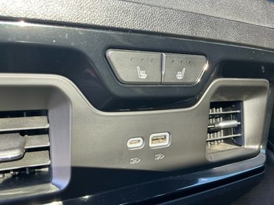 2022 GMC Sierra 1500 — photo 13 view