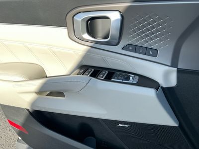 2026 Kia Sorento Hybrid - Photo 11