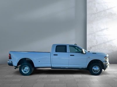 2026 Ram 3500 - Photo 5