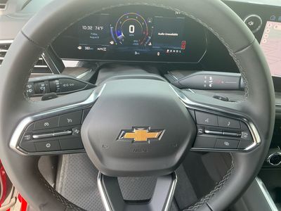 2025 Chevrolet Tahoe — photo 14 view
