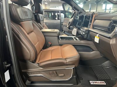 2026 Ford Super Duty F-350 SRW — photo 12 view