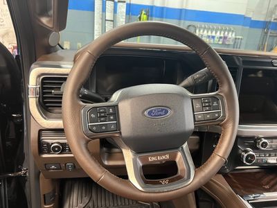 2026 Ford Super Duty F-350 SRW — photo 15 view
