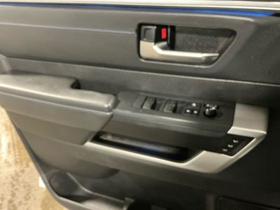 2022 Toyota Tundra 4WD — photo 12 view