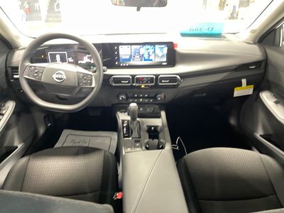 2026 Nissan Sentra — photo 10 view