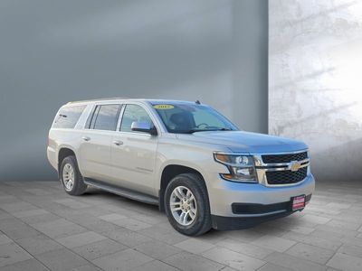 2015 Chevrolet Suburban - Photo 2
